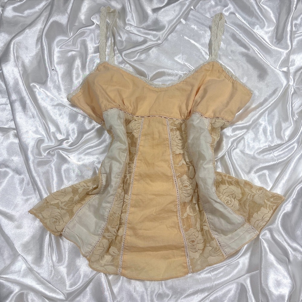 y2k Cami Top Peach Cream Excellent Lace Panel Empire Waist Do+Be Cotton Camisole